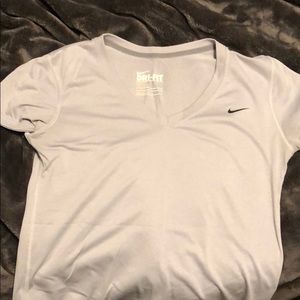 Workout shirt Nike